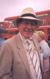 Dr Martin Hughes